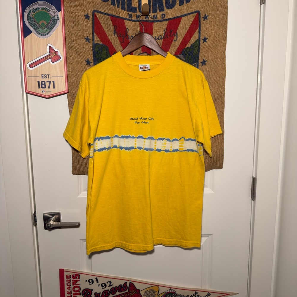 Vintage 90s Hard Rock Cafe Key West Yellow Tie-Dye T-Shirt (M)